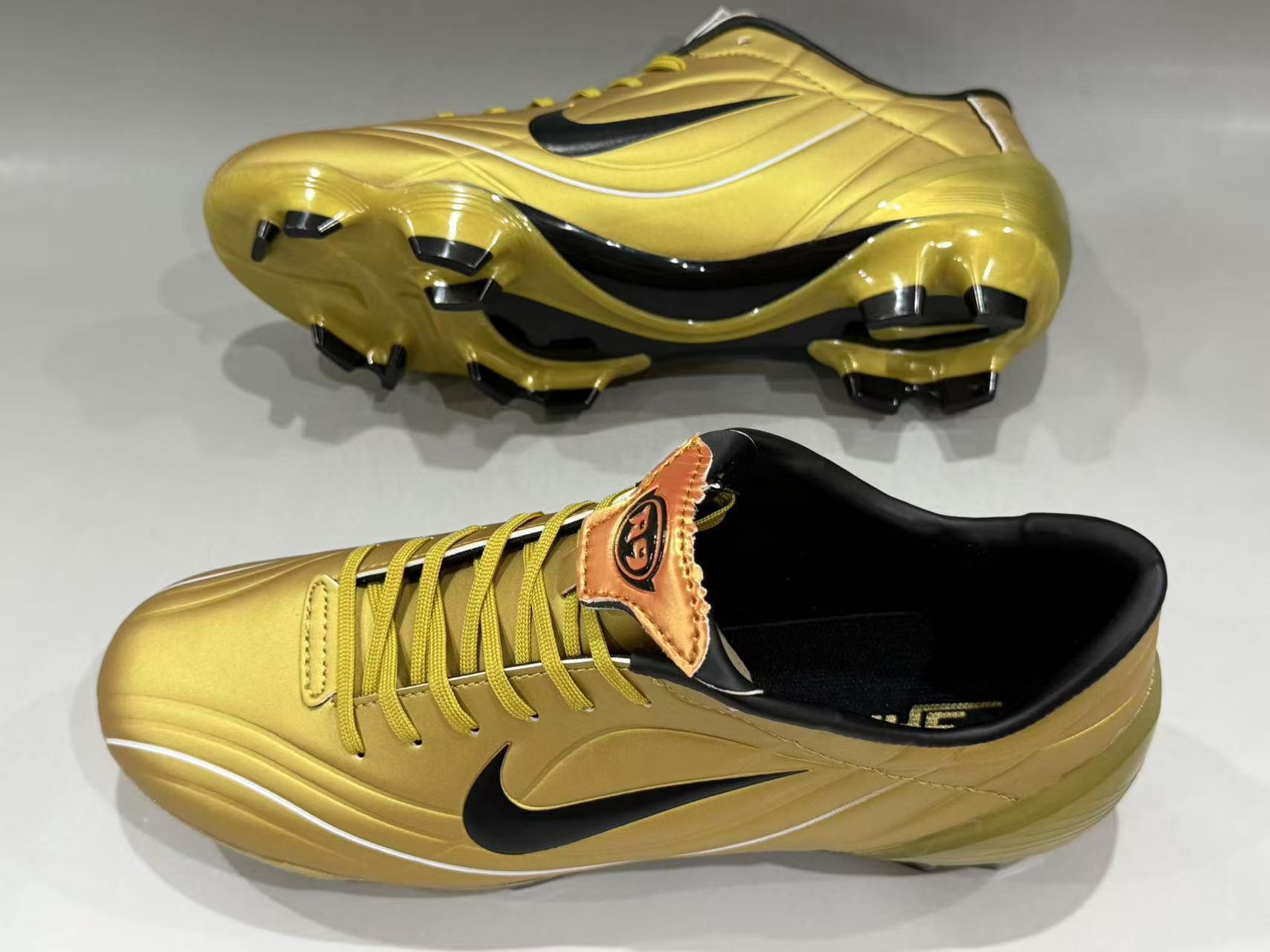 Nike Mercurial Vapor II Ronaldo Exclusive - immagine 6