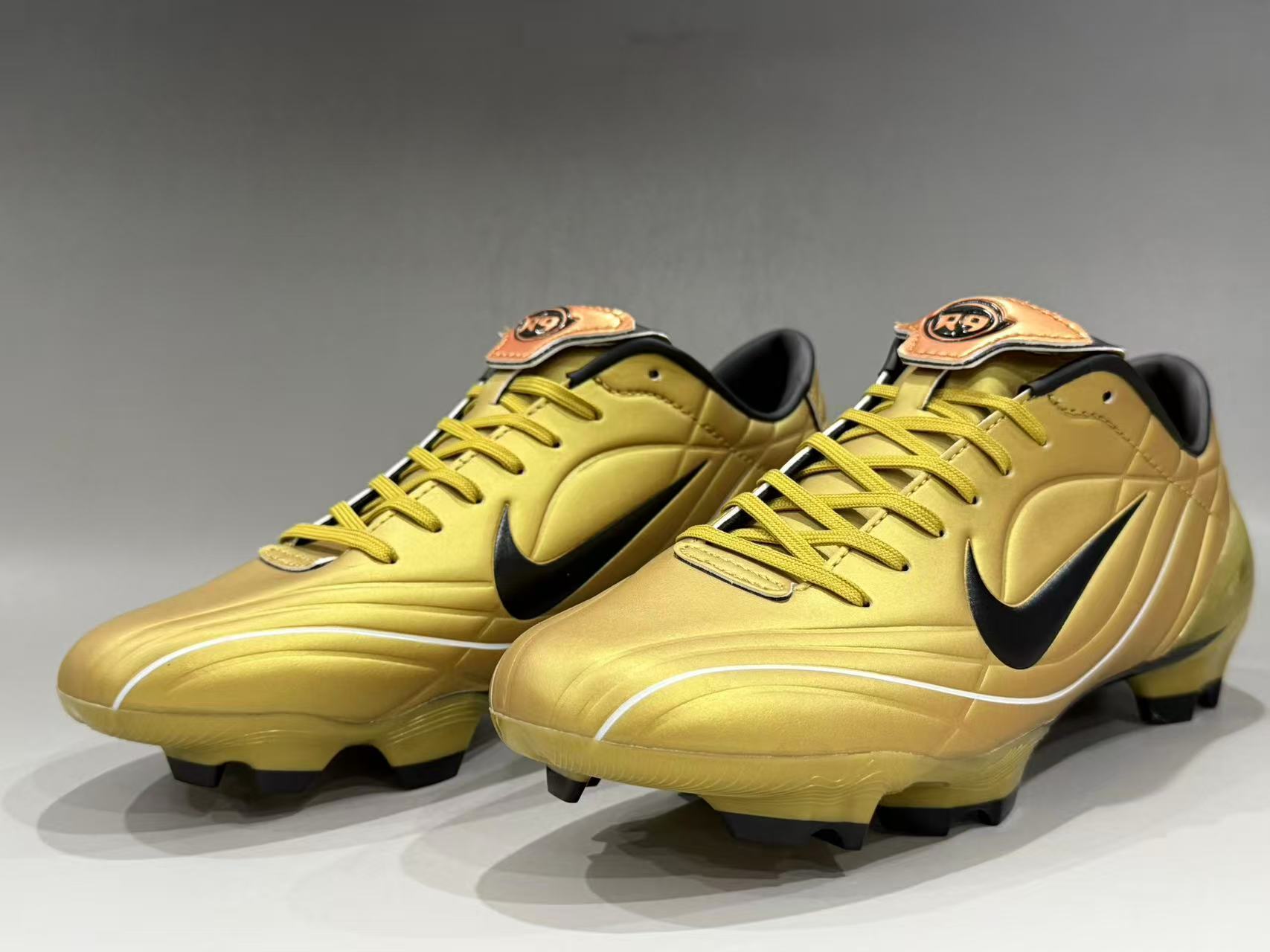 Nike Mercurial Vapor II Ronaldo Exclusive - immagine 5