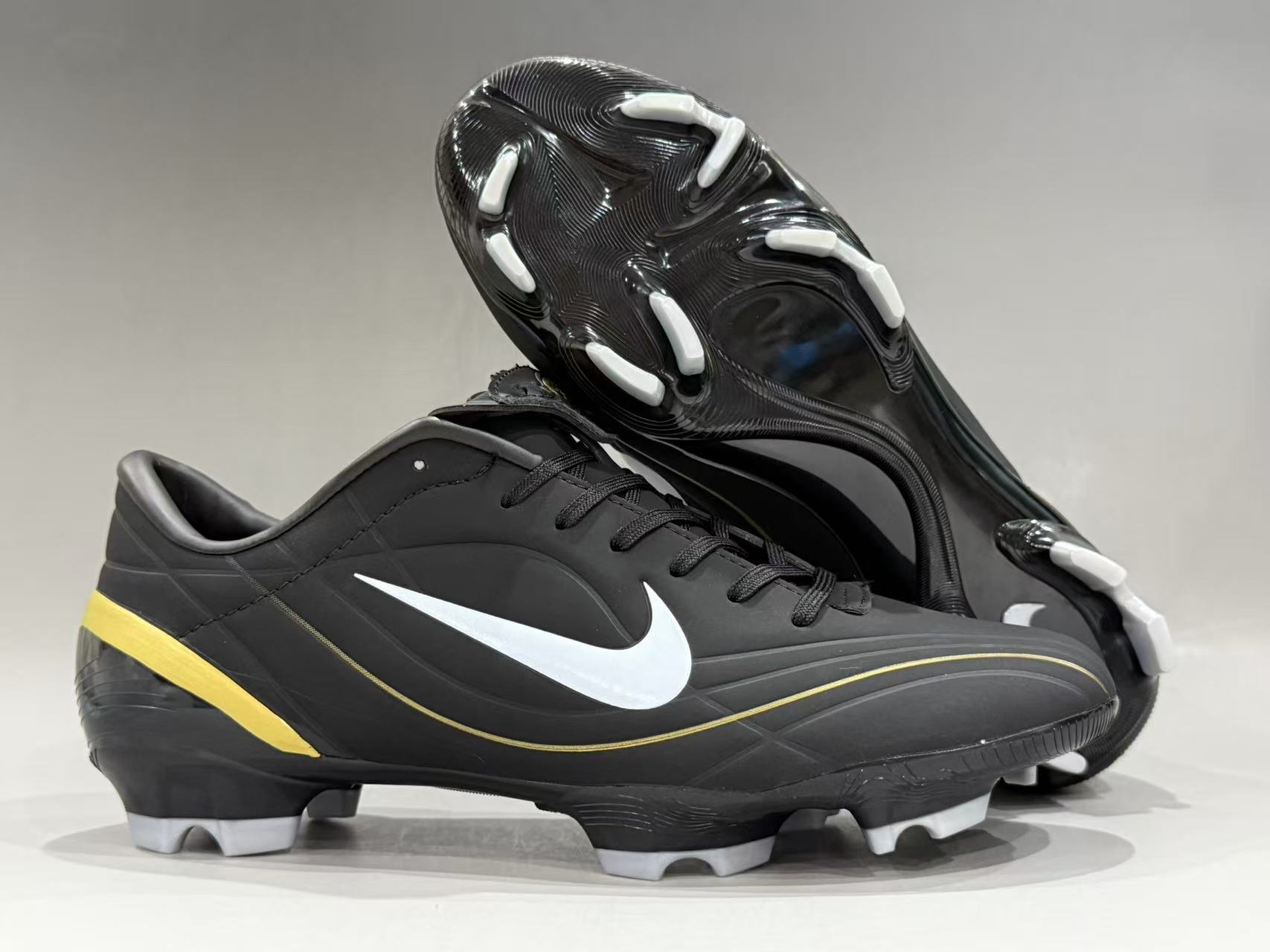 Nike Mercurial Vapor II Ronaldo Exclusive