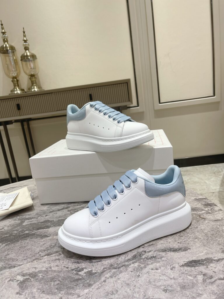 Alexander McQueen Sneakers