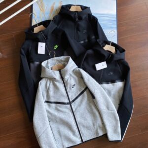 Tuta Nike Tech HV0950 4 Colori