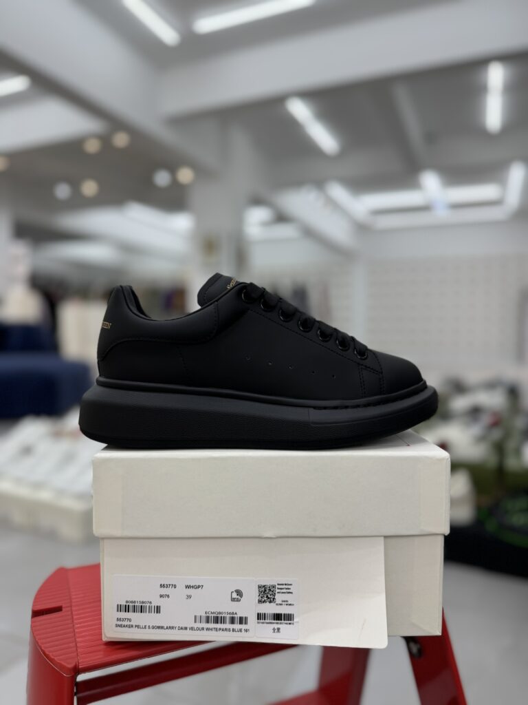 Alexander McQueen Sneakers