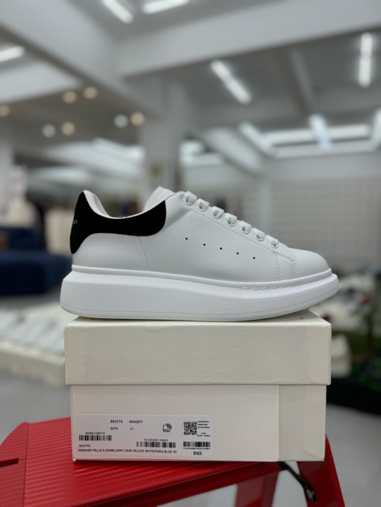 Alexander McQueen Sneakers