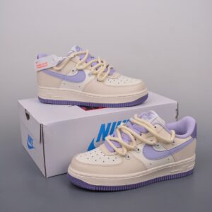 Air Force 1 Low KAWS Crema Viola