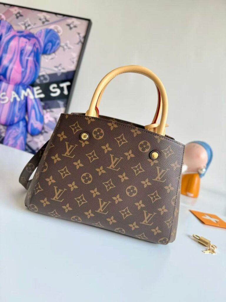 Borsa LV Mountain 29*20*13 cm