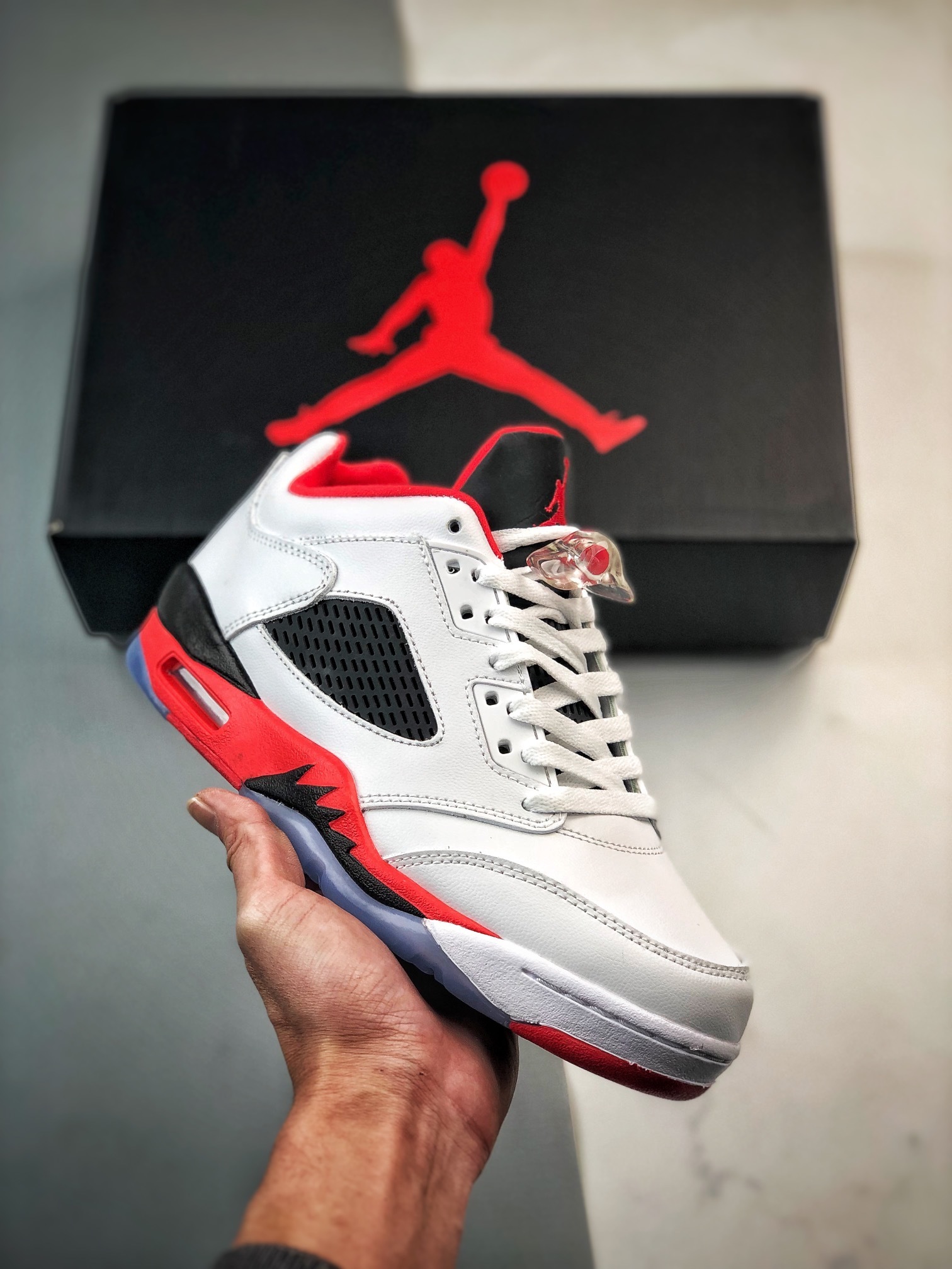 Air Jordan 5 Retro low fire red