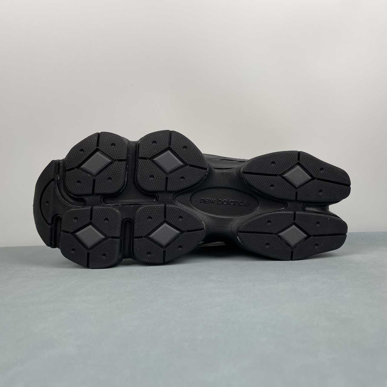 NB9060 U9060ZBS - immagine 14