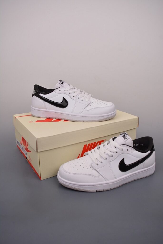 Nike Air Force 1 Low