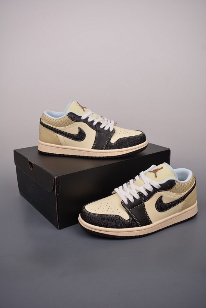 Nike Air Force 1 Low