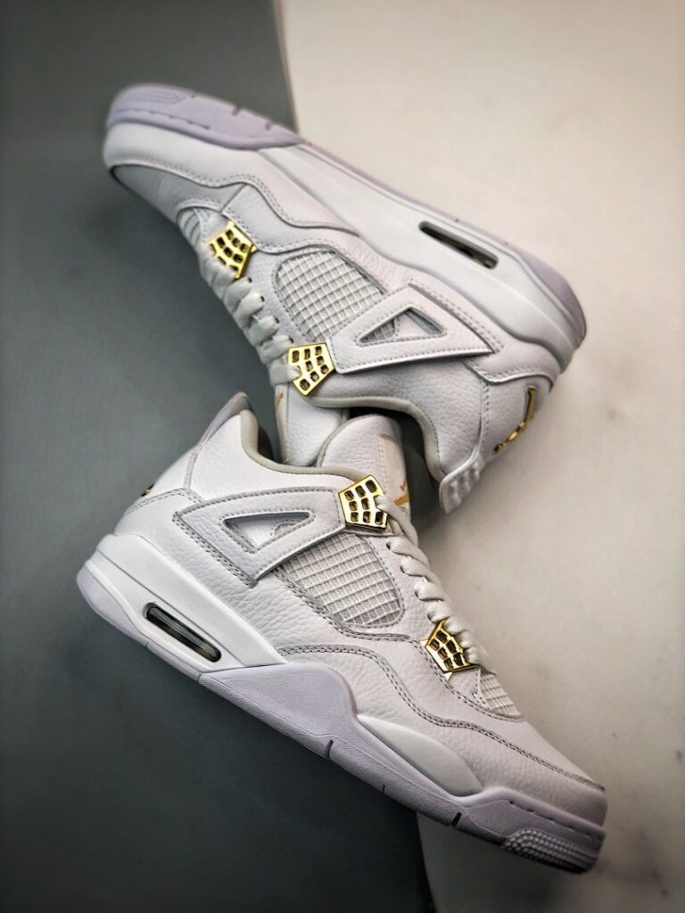 Air Jordan 4