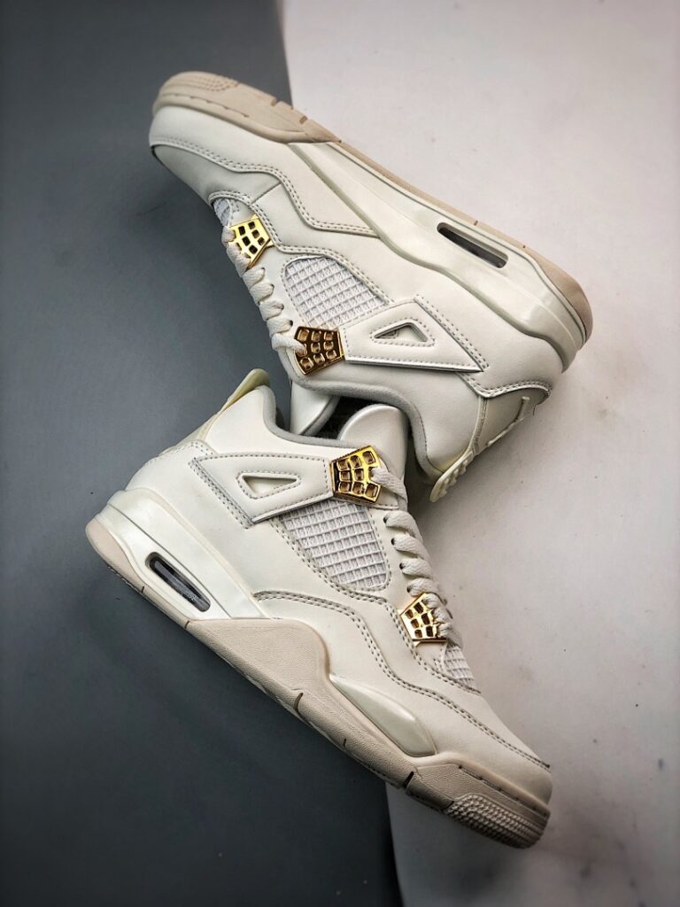 Air Jordan 4