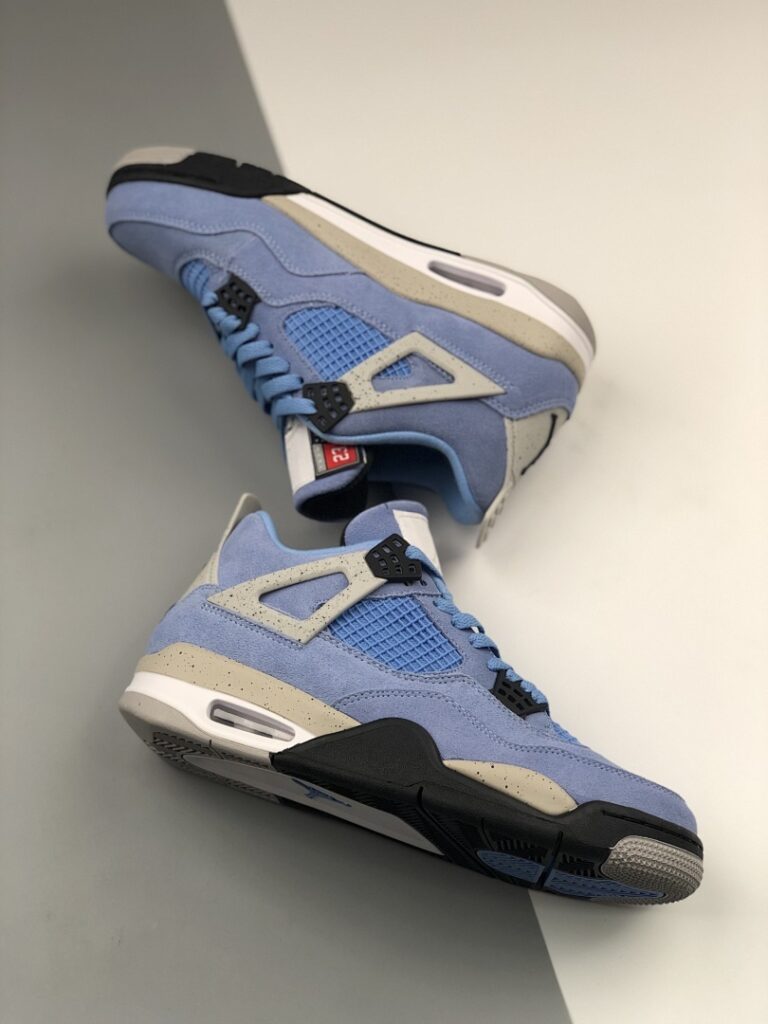 Air Jordan 4
