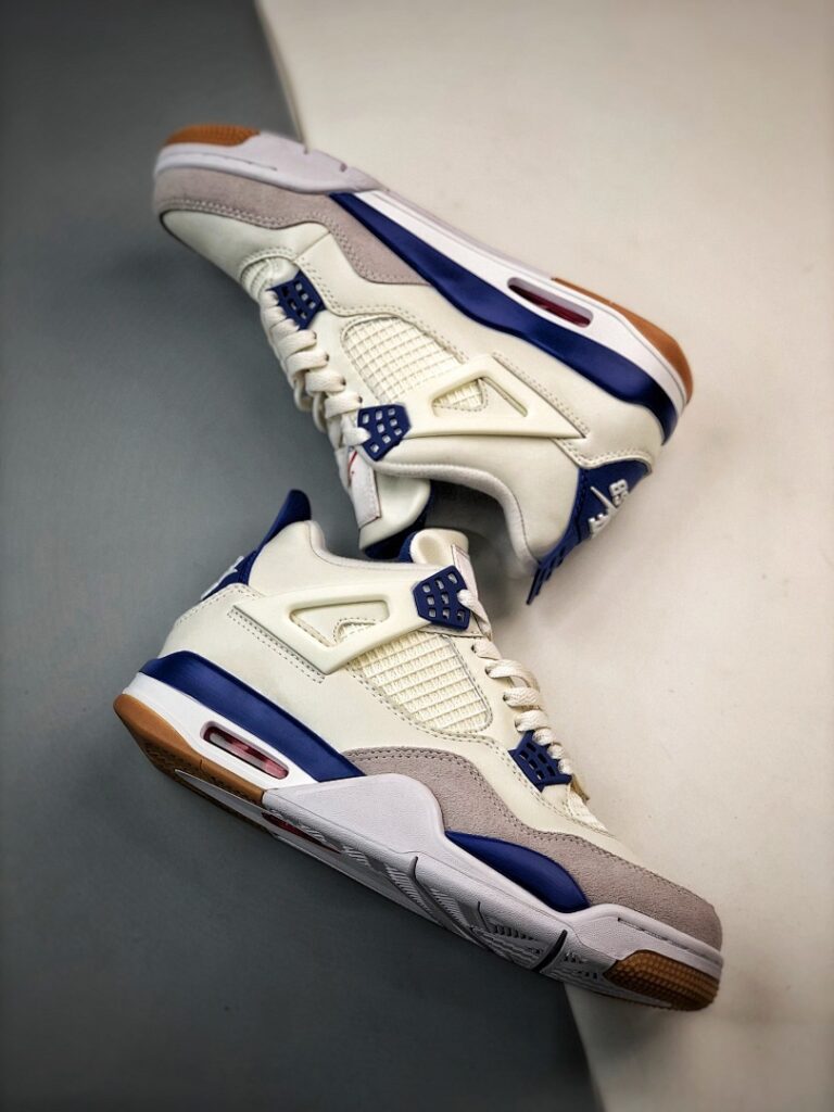 Air Jordan 4