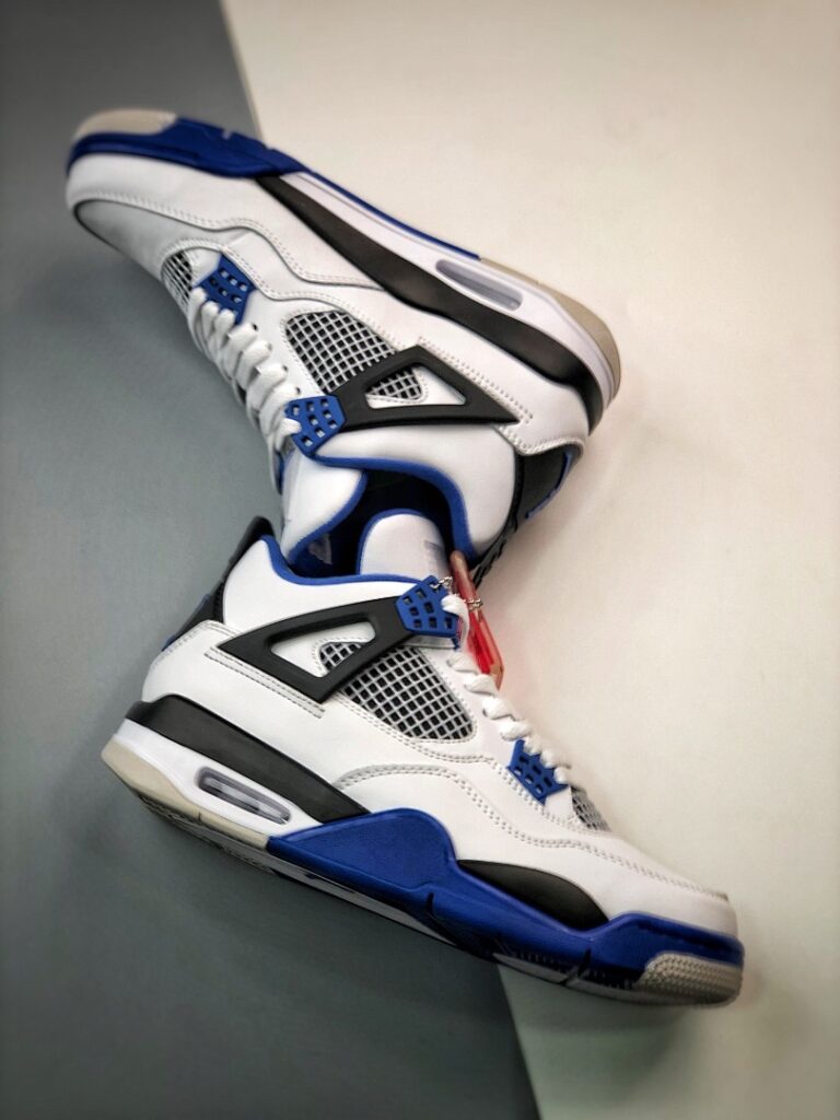 Air Jordan 4