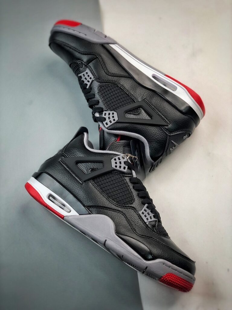 Air Jordan 4