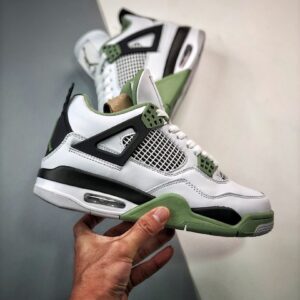 Air Jordan 4