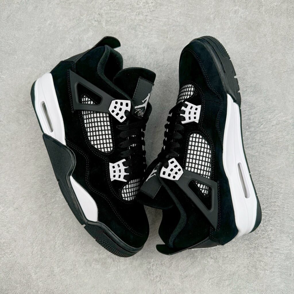 Air Jordan 4