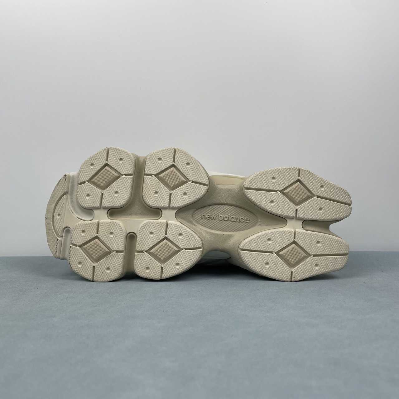 NB9060 U9060SS - immagine 4