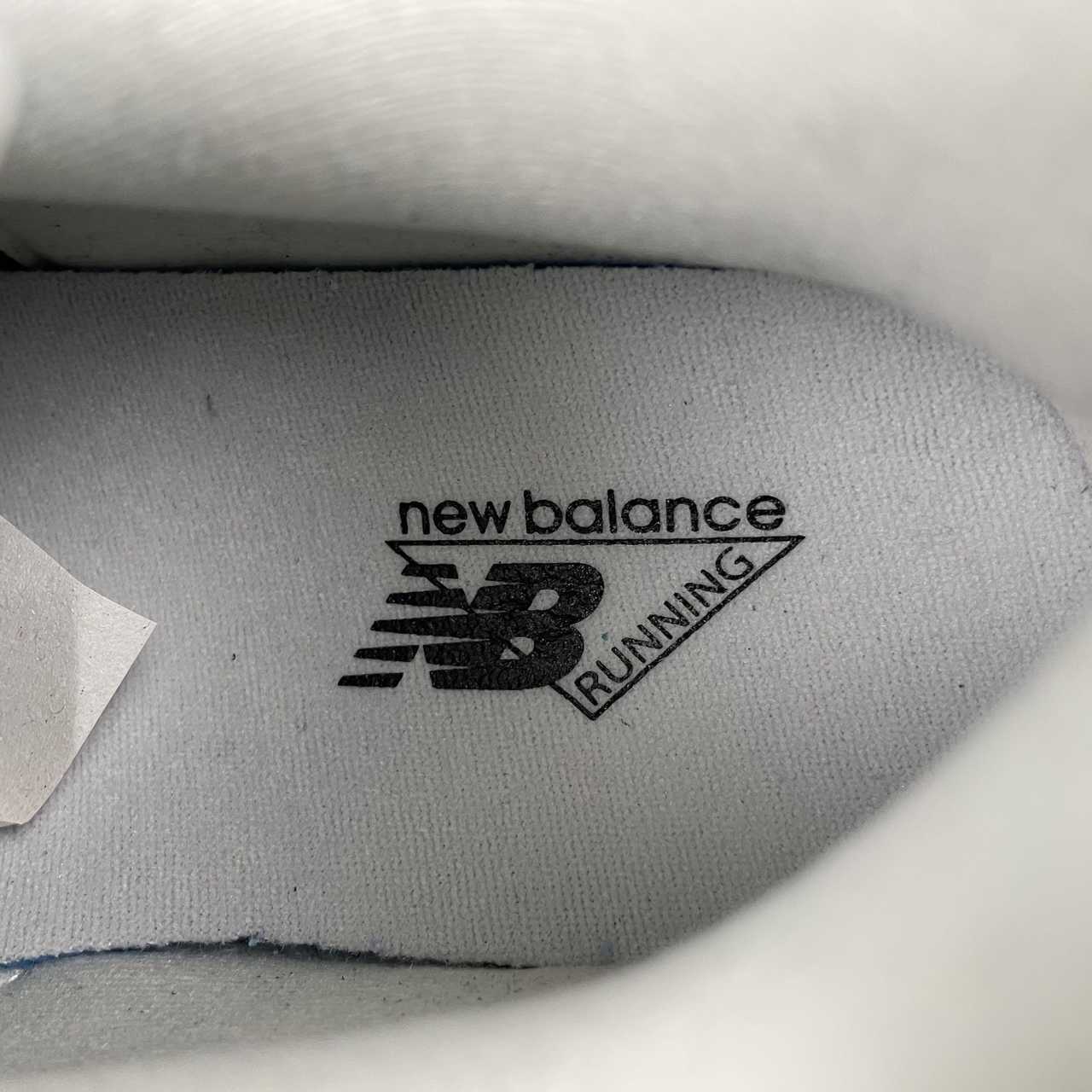 NB9060 U9060ECB - immagine 12