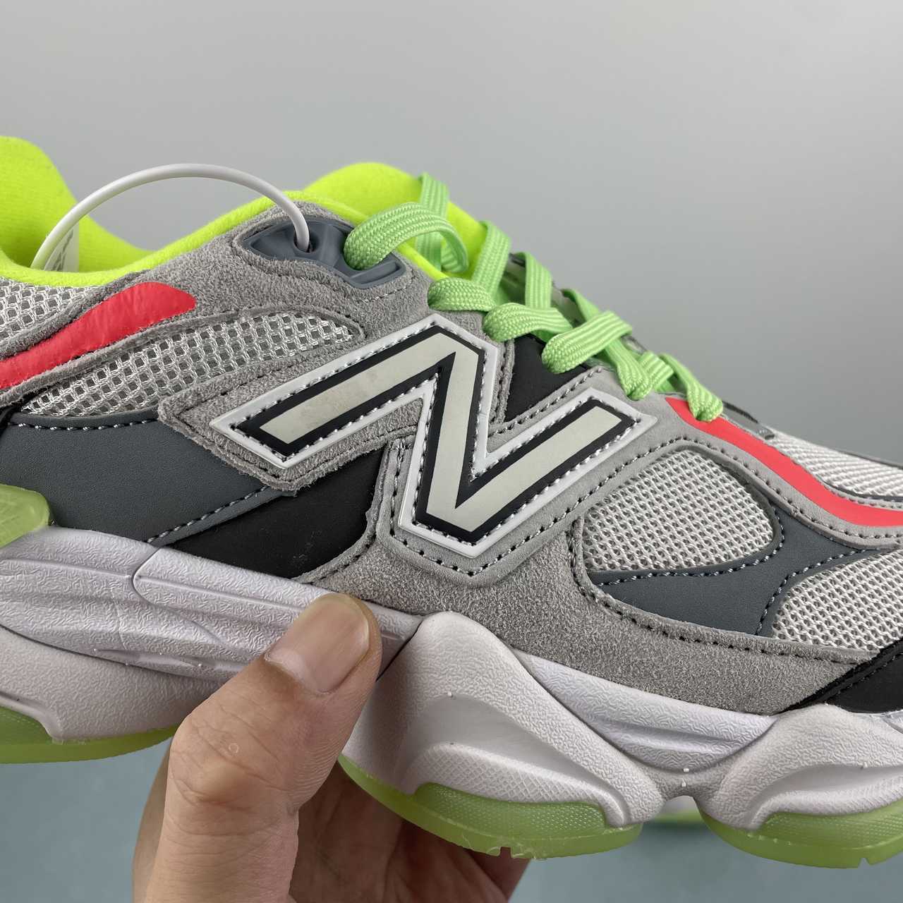 NB9060 U9060DGG - immagine 13