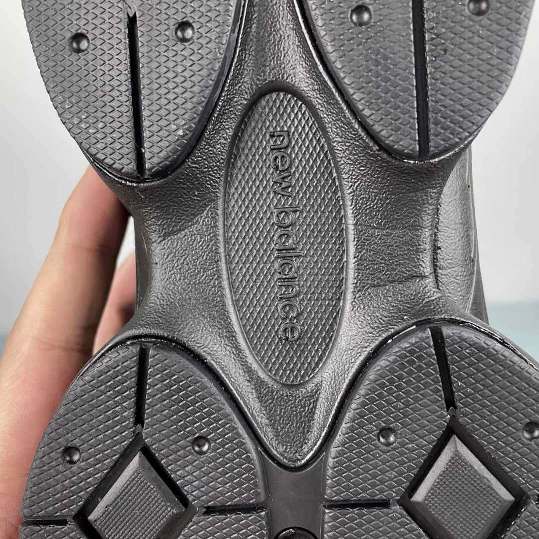 NB9060 U9060BB - immagine 8