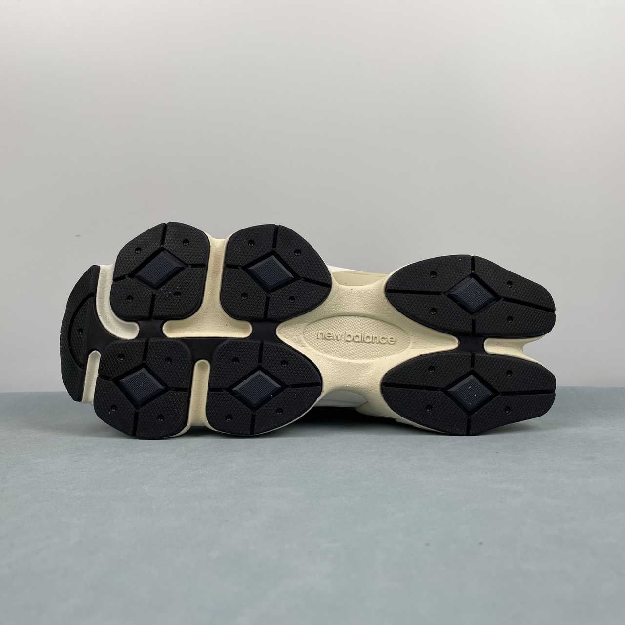 NB9060 U9060ECB - immagine 6