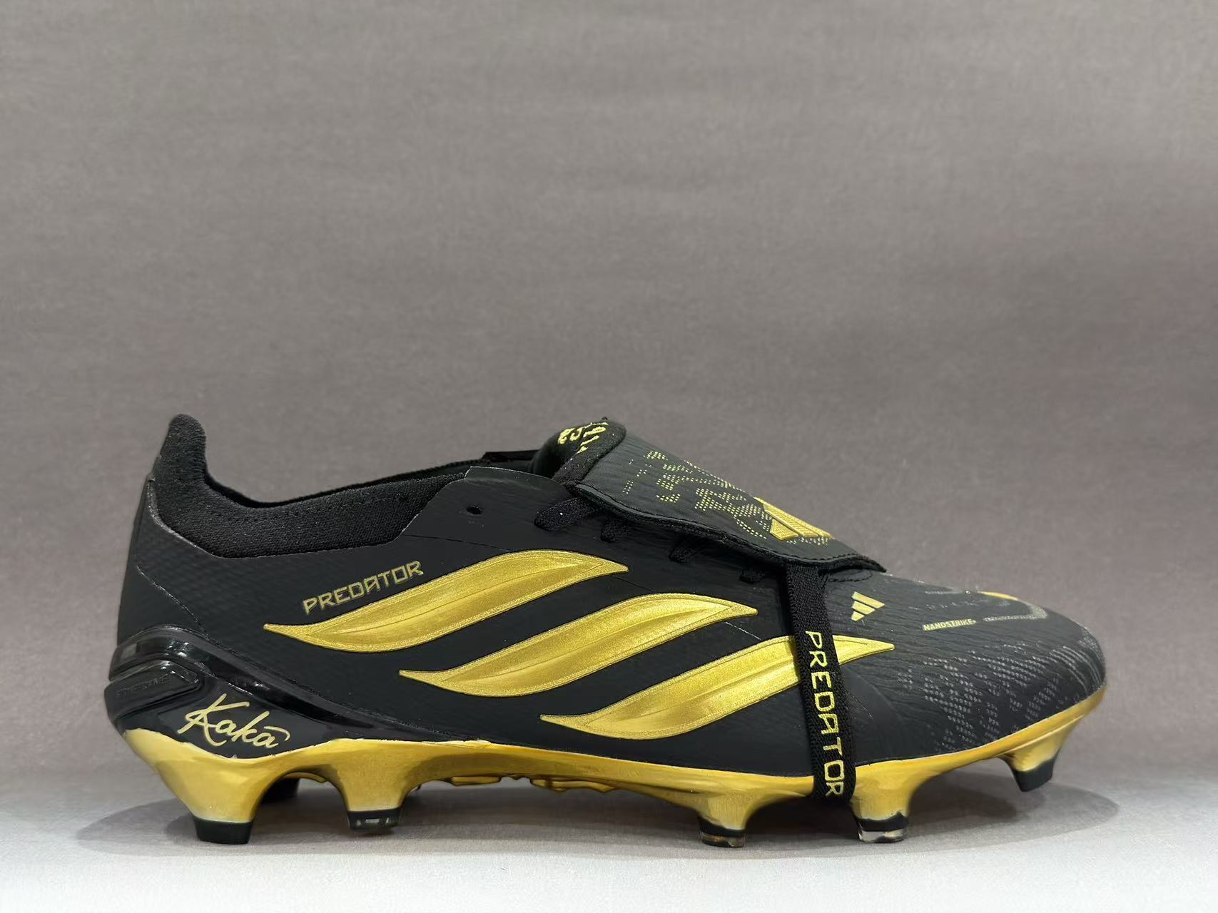 Adidas 26 Predator Elite Tongue FG - immagine 4