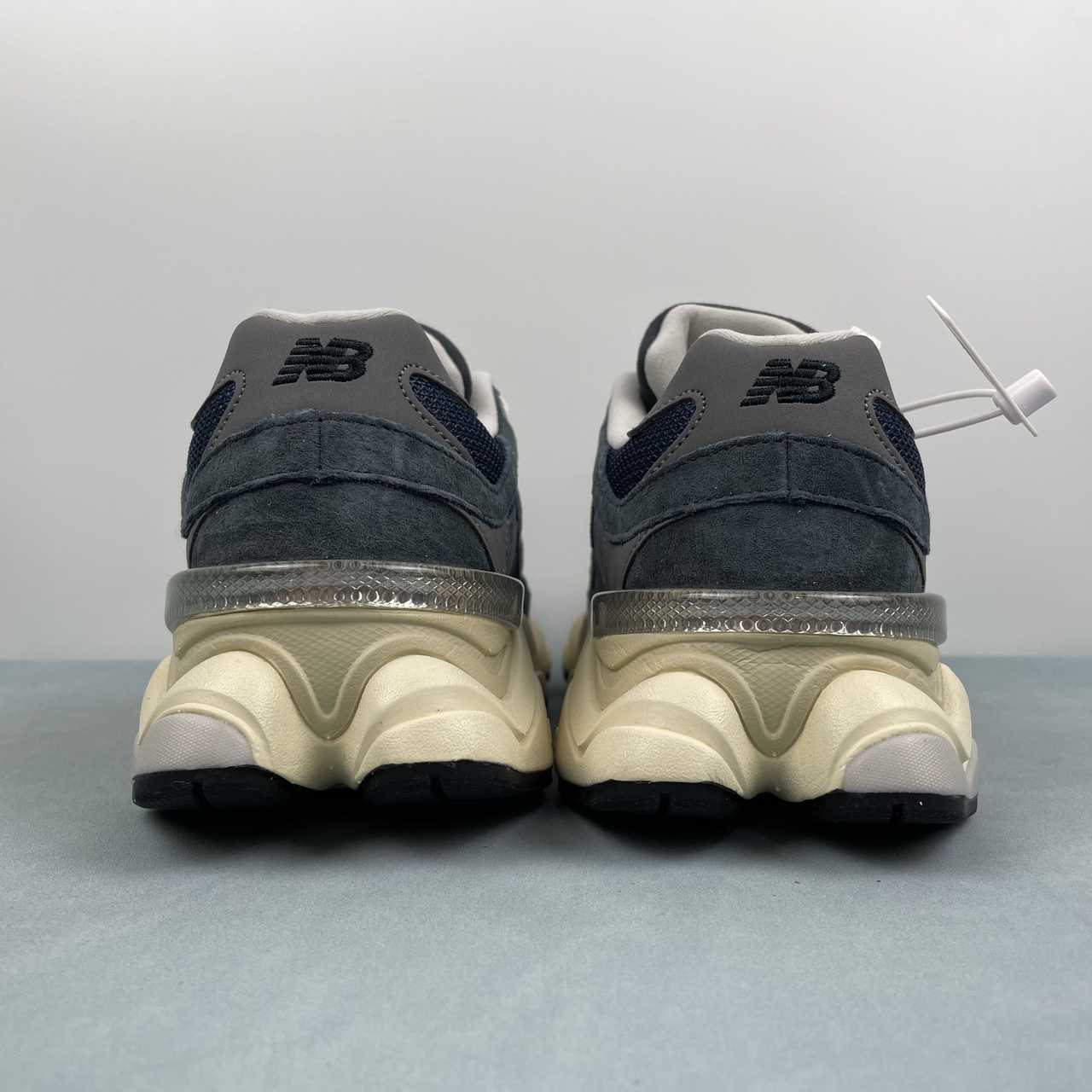 NB9060 U9060ECB - immagine 4