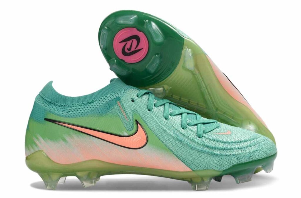 Nike Phantom GX II