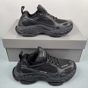 Balenciaga Sneaker Triple S.2 da Uomo in Nero