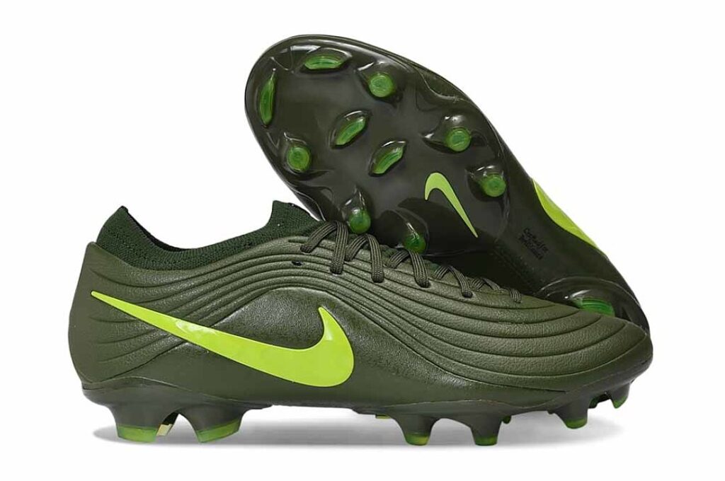 Nike United Tiempo Maestro Elite