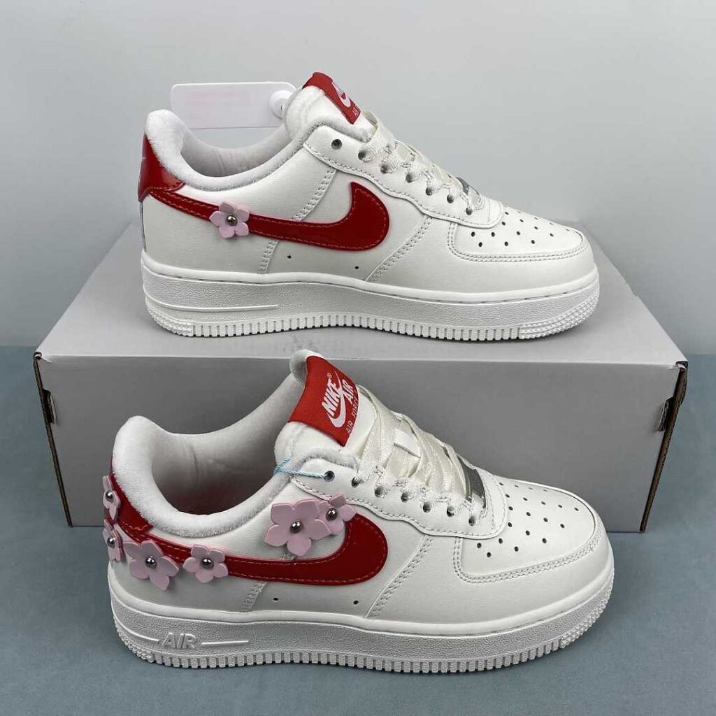 Nike Air Force 1 IR8637-101