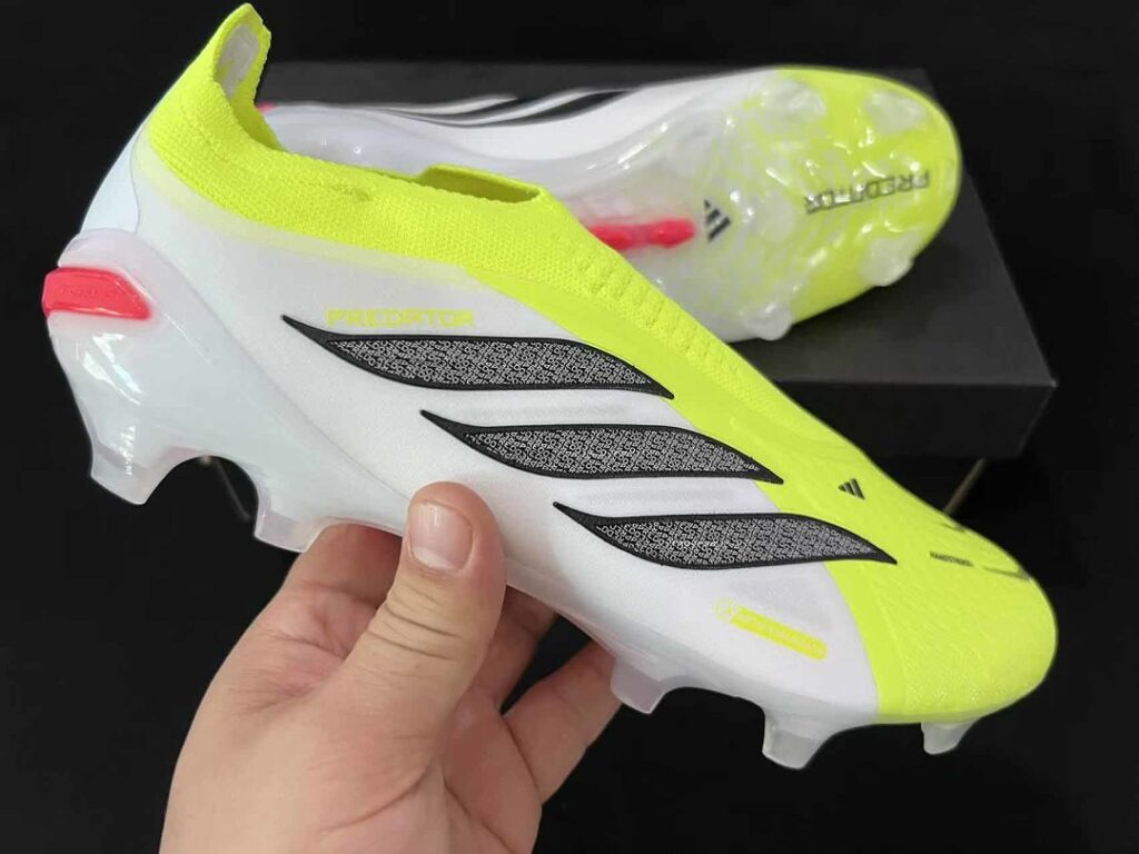 Adidas 26 Predator Elite FG Laceless
