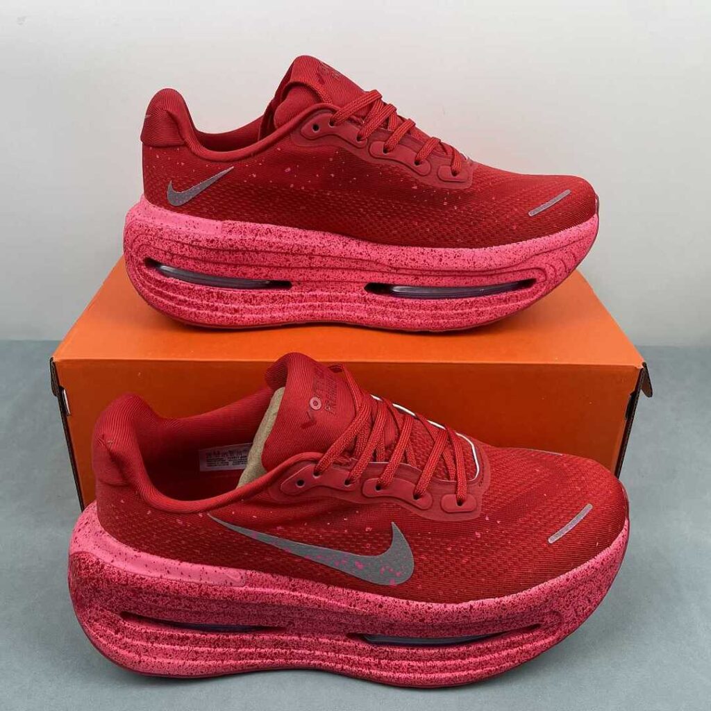 NIKE Vomero Premium IU2827-600