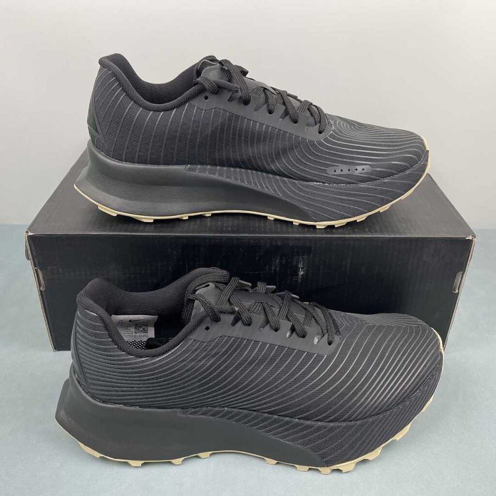 Nike ACG ULTRAFLY TRAIL IR7317-001