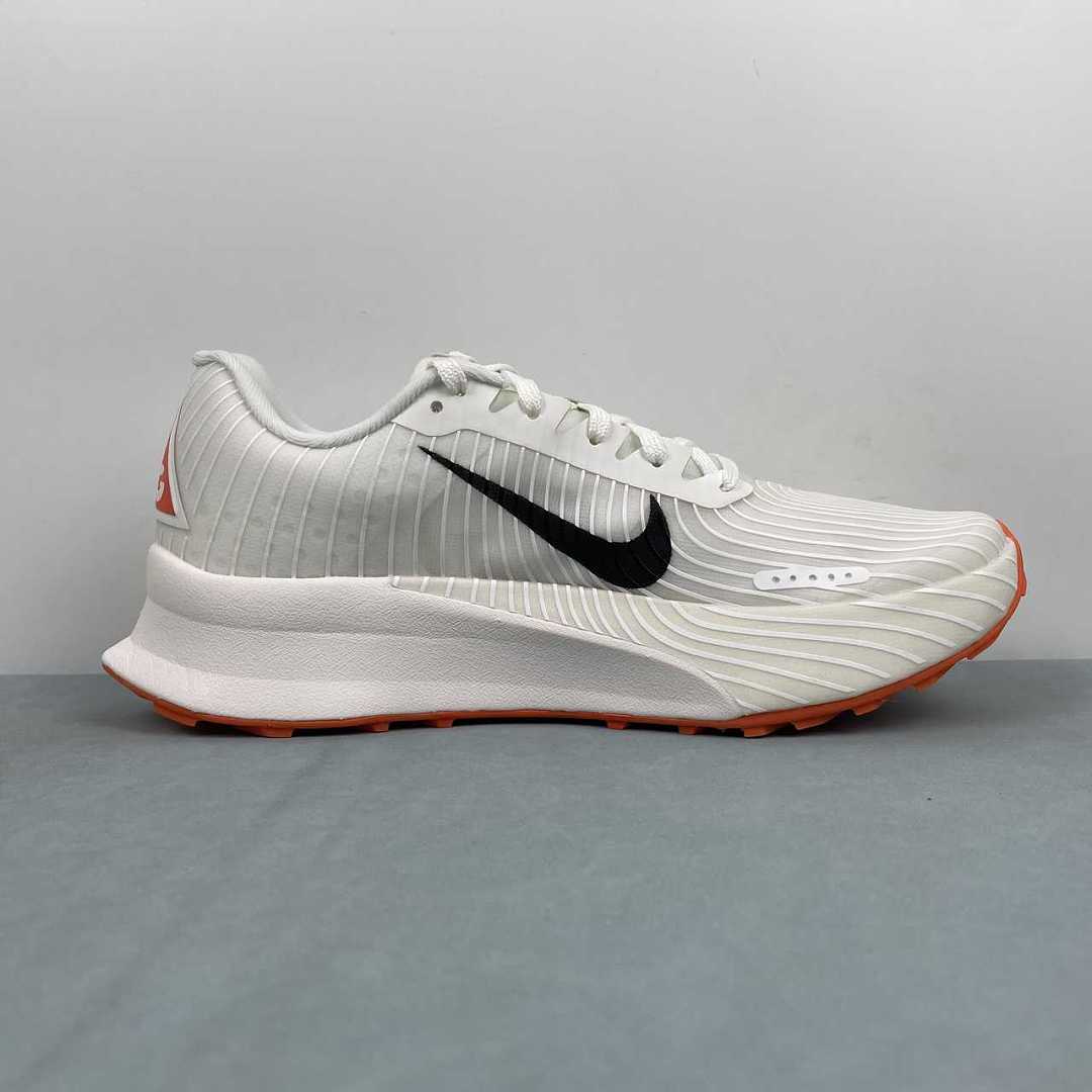Nike ACG ULTRAFLY TRAIL HF5568-101 - immagine 16