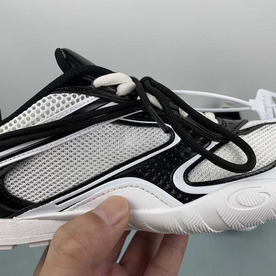 Balenciaga Radar Sneaker (White / Black) - immagine 8